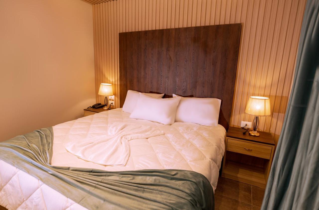 Blue Pyramids Eyes Hotel Al Kawm al Akhdar Kültér fotó