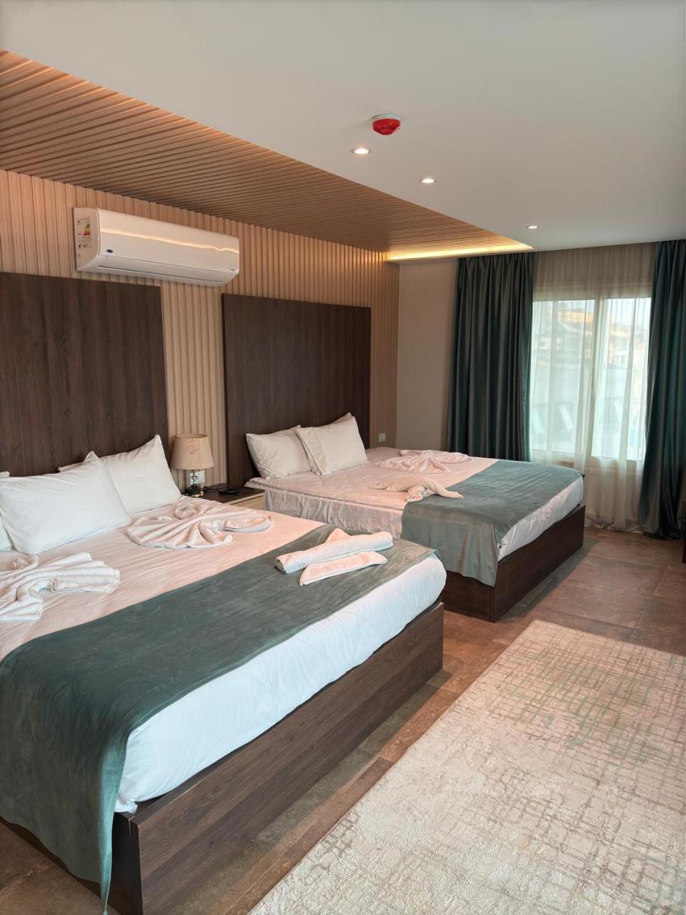 Blue Pyramids Eyes Hotel Al Kawm al Akhdar Kültér fotó