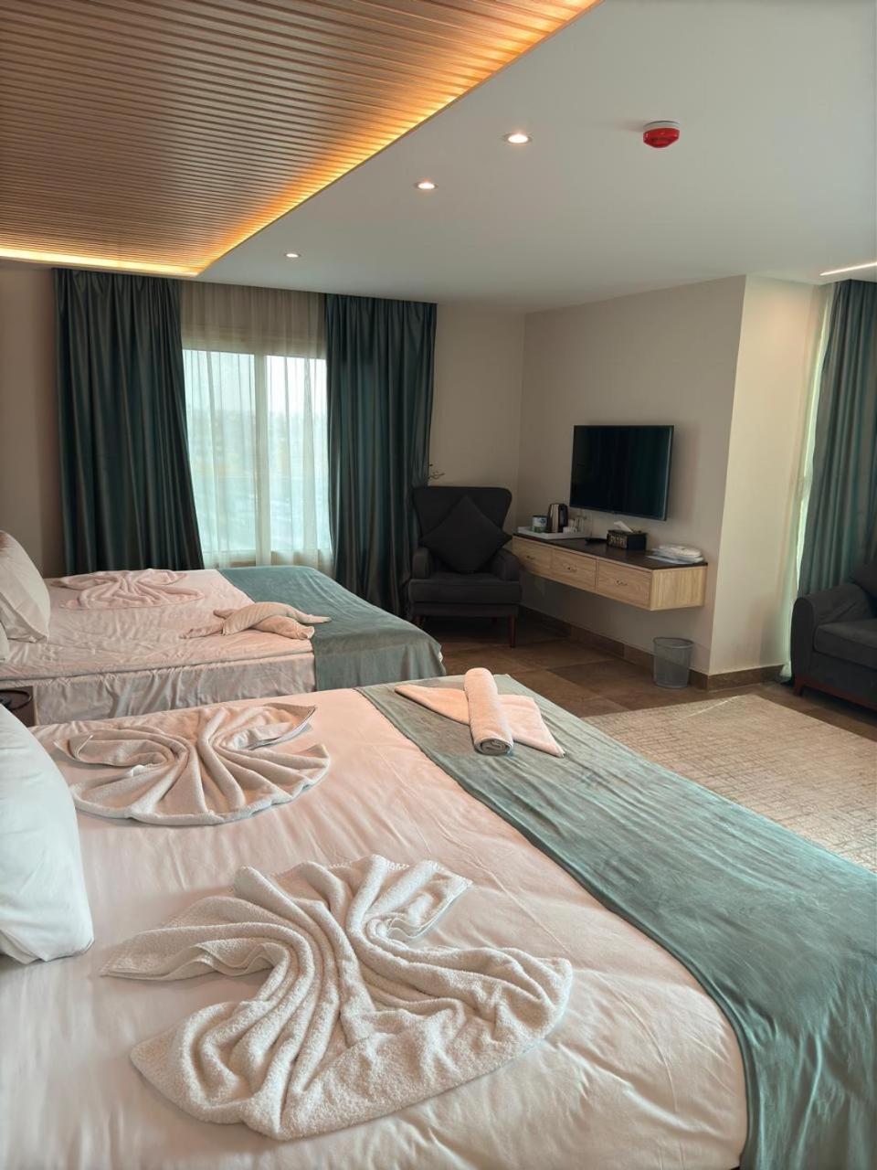 Blue Pyramids Eyes Hotel Al Kawm al Akhdar Kültér fotó
